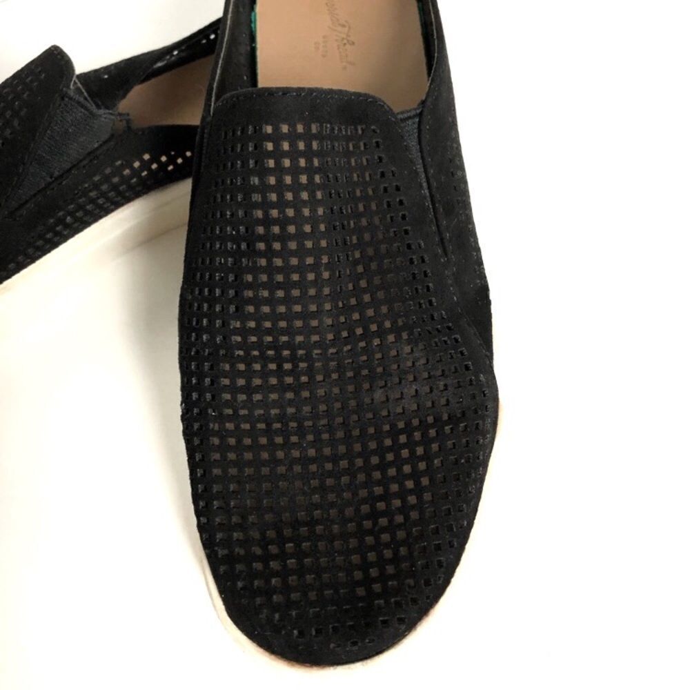 Universal Thread Black Perforated Slip-on Flats